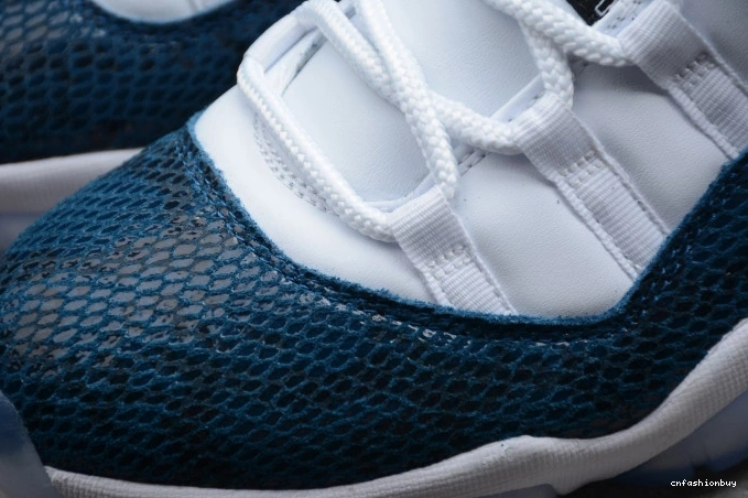 CD6846-102 Blue Low Jordan 11 Snakeskin Navy Air 0905